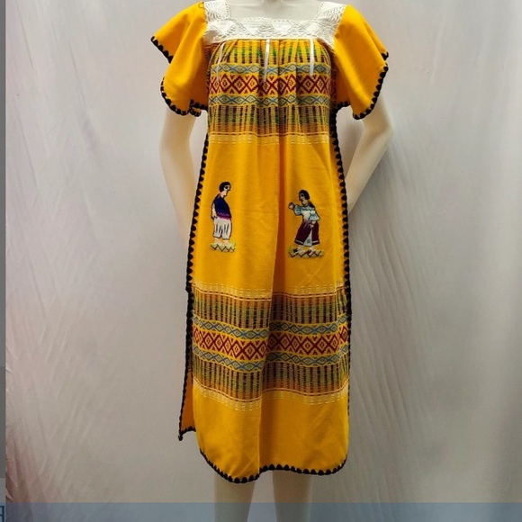 Handmade Dress - Picture 4 of 4